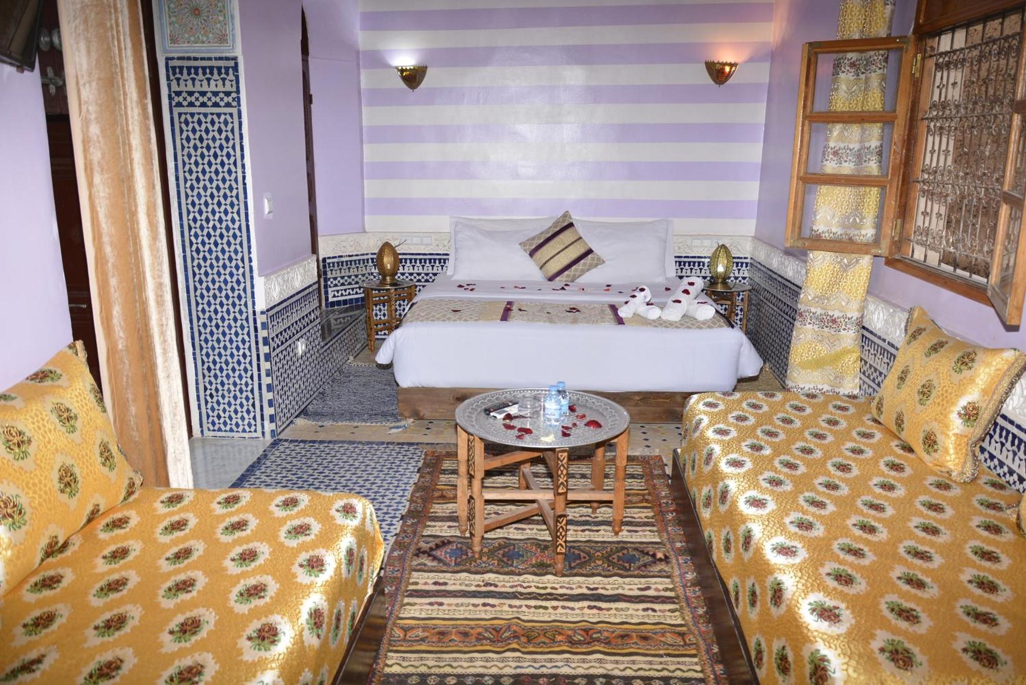 Riad Fes Colors & Spa - Family Lodging Exterior photo